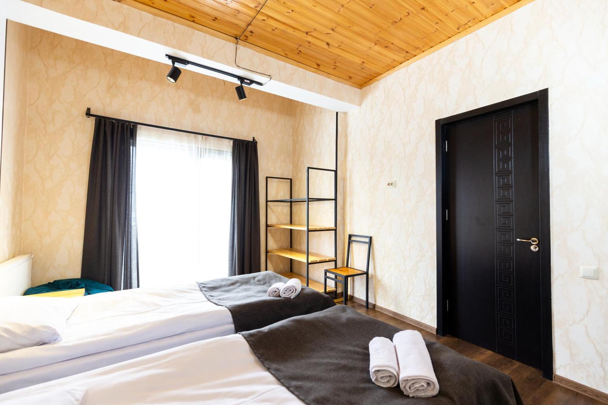 Mestia Hotel Amirani Zewnętrze zdjęcie