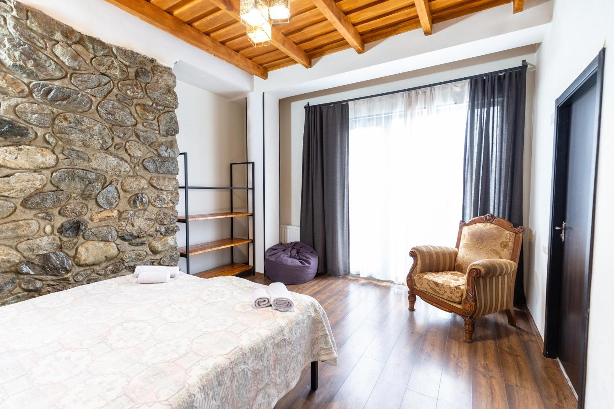 Mestia Hotel Amirani Zewnętrze zdjęcie