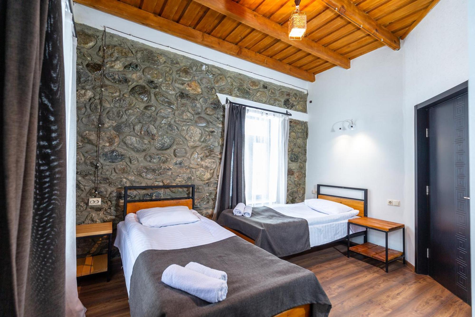 Mestia Hotel Amirani Zewnętrze zdjęcie
