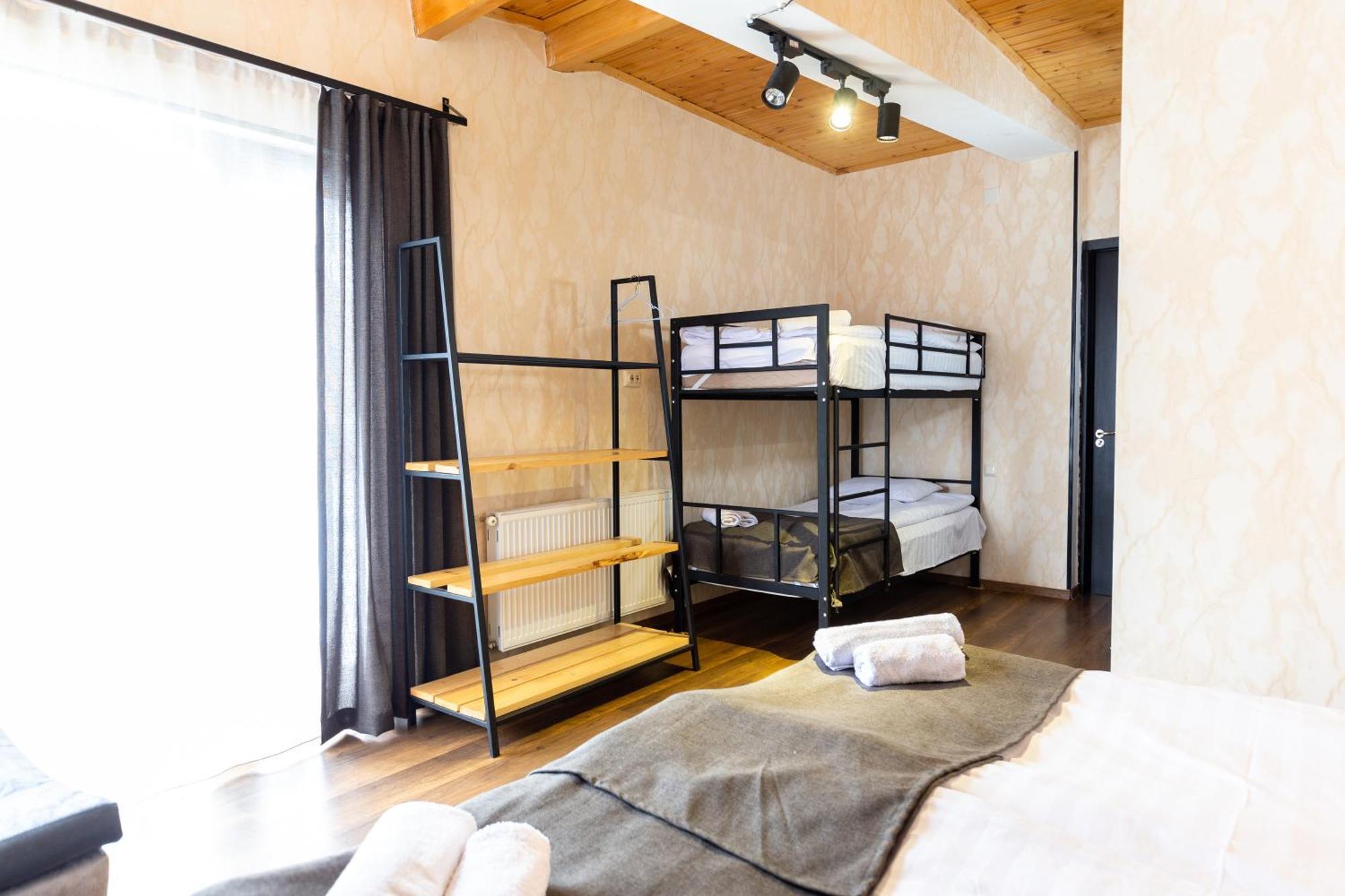 Mestia Hotel Amirani Zewnętrze zdjęcie